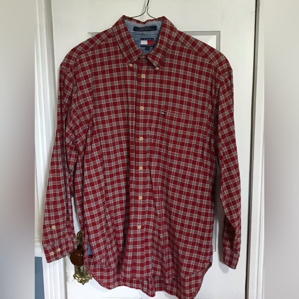 Size L Tommy Hilfiger Red Plaid Button Down Shirt.